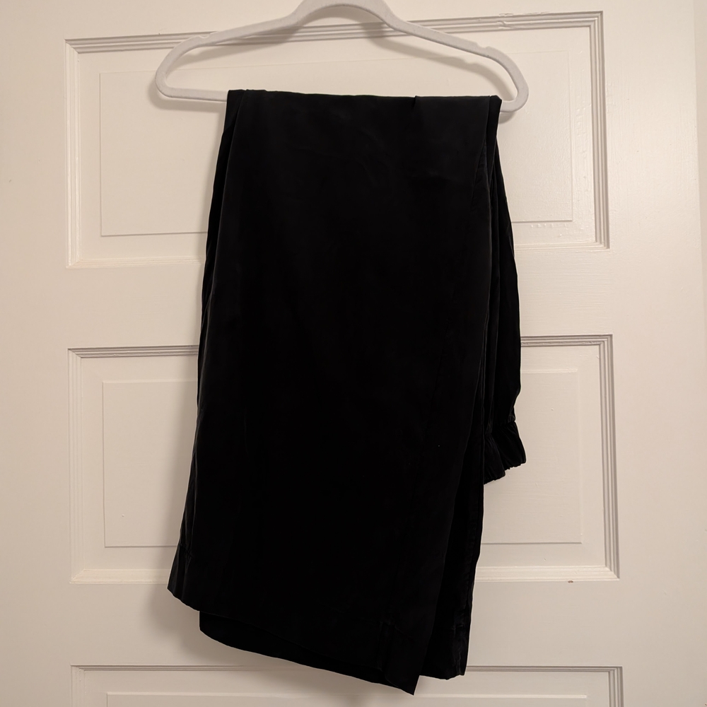 Florence Black Pants - New condition!
